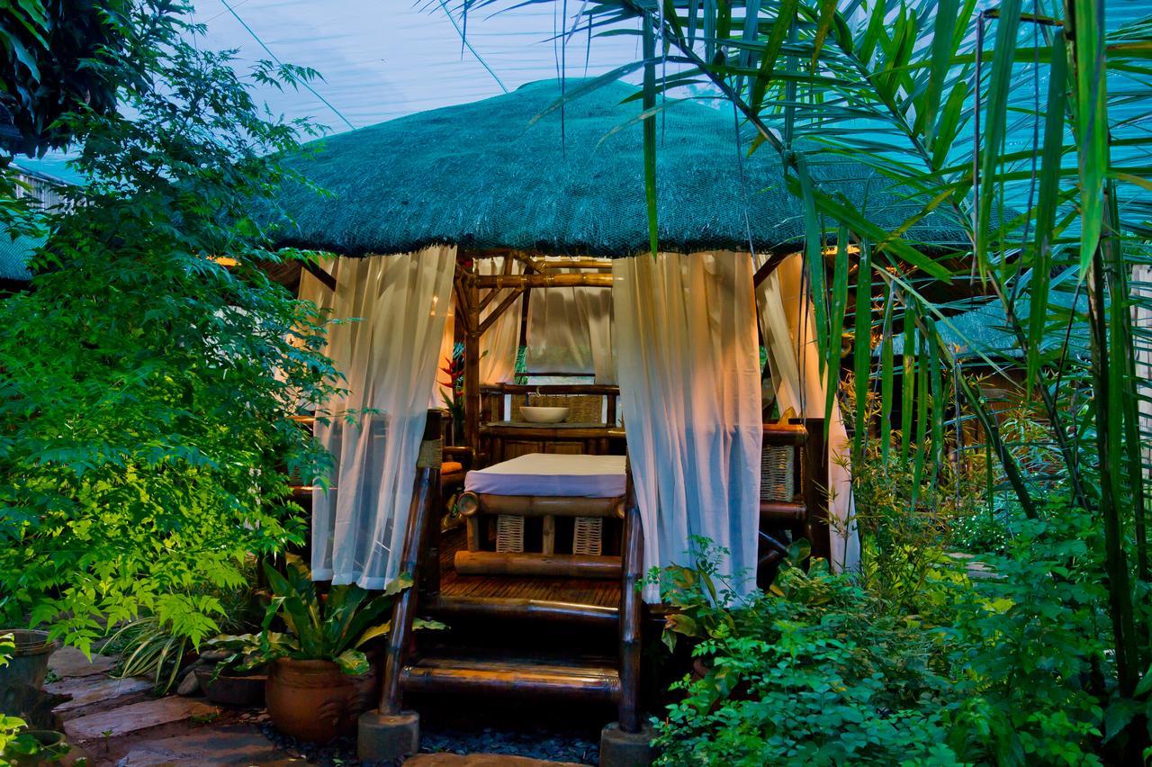Oyo 678 Blessie'S Bed And Breakfast Puerto Princesa Luaran gambar